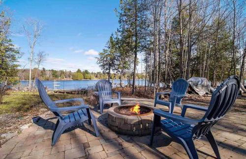 Large home on the Lake, Hot tub, Families, Groups - Foto 1