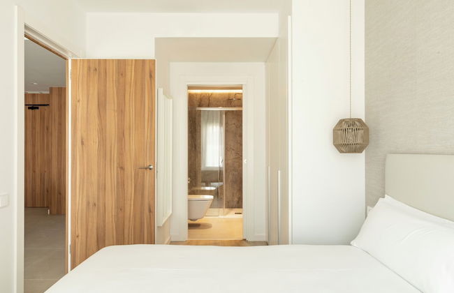 Europa Apartments - Photo 3