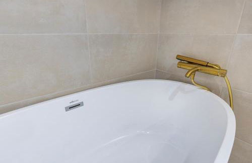 Poolside oasis by Caparica beach - Foto 38