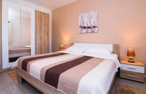 Five-Bedroom Holiday Home In Gorica - Foto 37