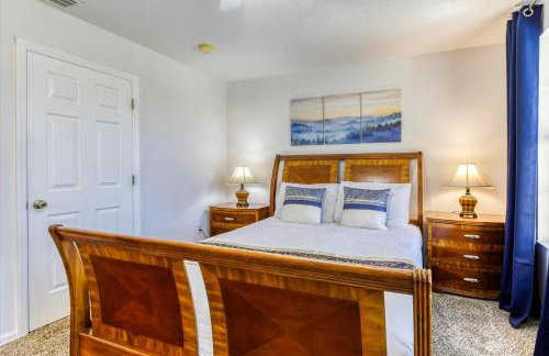 Large Home-Private Pool, Spa, and Pet Friendly Sleeps 12 - Foto 32