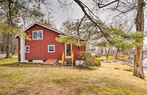 Cozy Castleton Cabin with Fire Pit + Water Access! - Photo 40
