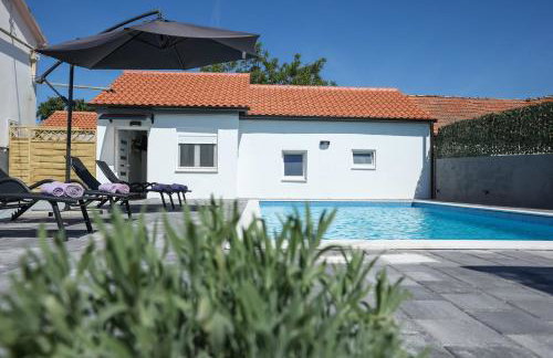 Casa Mia with Pool - Foto 4