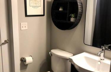 1st Floor & No Steps by Vanderbilt, Belmont & Food - Foto 30