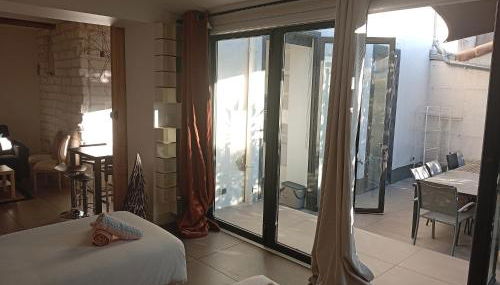 Appartement avec beaucoup de cachet central et calme - Foto 5