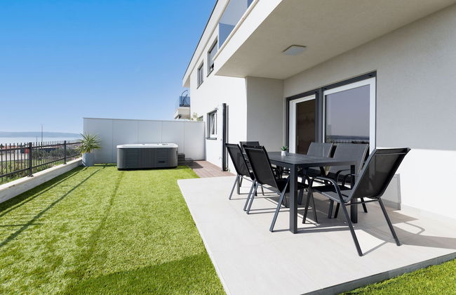 Stunning 2-bed Apartment in Kastela - Foto 24