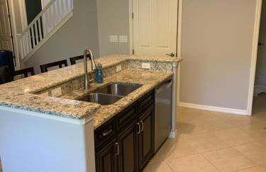 PASEO 3 bdrm 3 bath near MN Twins training - Foto 21