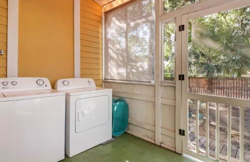 Cute Thomas Square Cottage Monthly Stays Heated Pool Access by Southern Belle Savannah 1388 - Foto 22