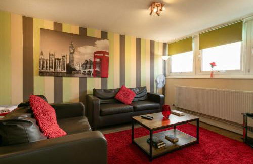 City Centre - Next to Hilton Hotel - Victoria Centre 2 Bedrooms Apartments - Close to Theatre Royal - in Victoria Centre Shopping Centre - 24 Hours Access - Parking Cars or Vans from Five Pounds a Day - Onsite Parking from Ten Pounds a Day - Foto 59