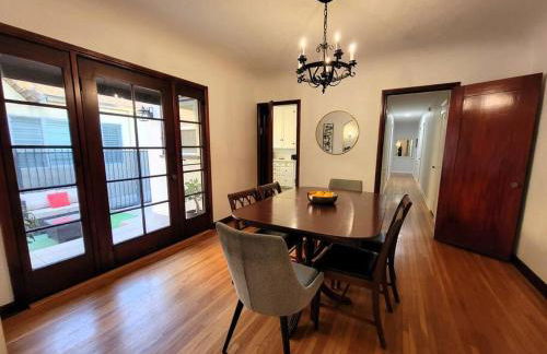 Glamorous Getaway: Exclusive 1BR LA Hotspots - Foto 4