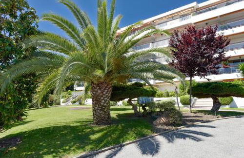 Luxury 1-Br apartment sea view parking - Foto 26