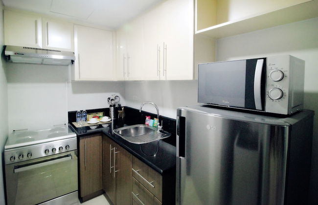 Max Stays Max Style at Parkside Villas - Photo 8