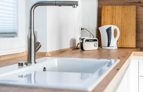 Hangar 19 Superior Apartment mit Terrasse und Garten H1W2 - Foto 29