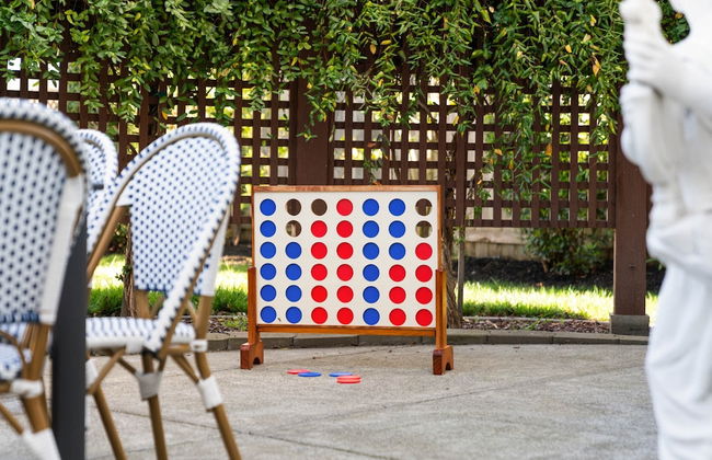 Fiano by Avantstay Centrally Located Haven w/ Stunning Courtyard & Pool Table - Foto 24