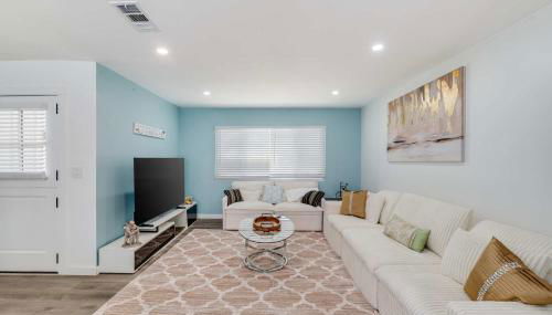 4BR Escape - Mtn Views Private BBQ - Foto 5