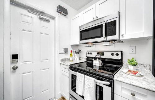 Water View - 1st Floor - Stocked - Palm Wave Says - Foto 18