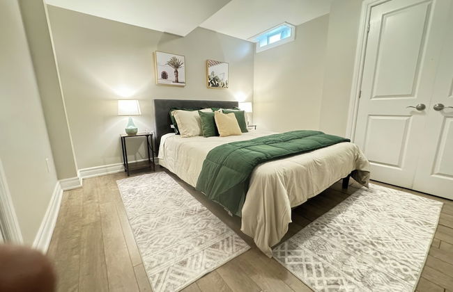 Mississauga Manor - Meadowvale - Foto 12