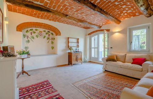 Gorgeous Home In Ferrere With Kitchen - Foto 22