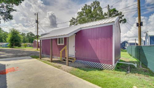 Picayune Tiny Home Rental about 11 Mi to Space Center! - Foto 2