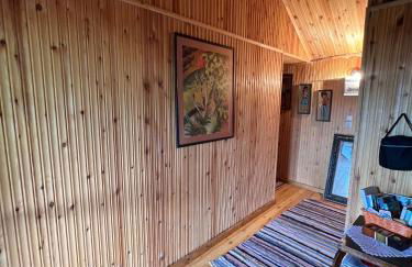 Traditional Wooden Apartment - Photo 14
