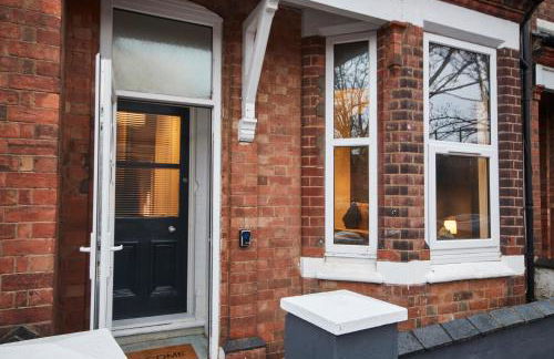 BIG Contractor House in Leamington Spa with 7 Beds by PureStay - 14 Night min! - Foto 40