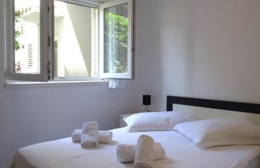 ON THE BEACH 4-pax Apartment A2 with a terrace & sea view - Photo 8