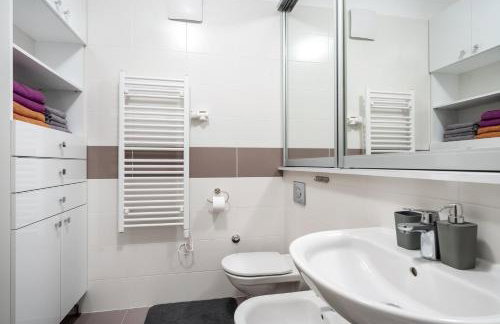 Apartment Away - Photo 22