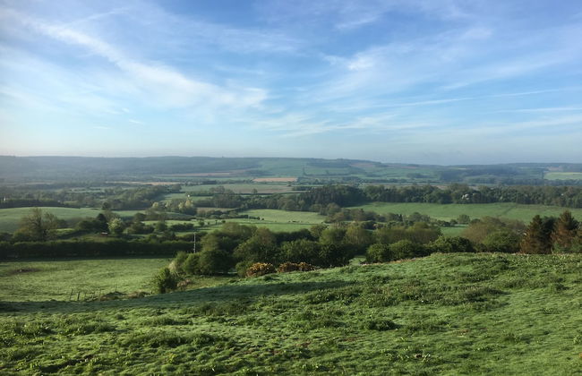 Cottage Sleeps3-fireplace-balcony-garden-mountain - Photo 13