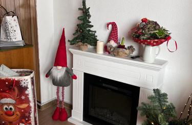 Haus Astenblick in Winterberg Ferienwohnungen mit Gastraum Wanderveranstaltungen und Familienfeiern - Foto 1