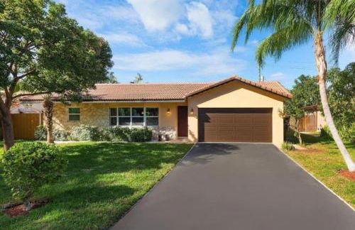 Beautiful Villa 4 BD 3 BA with Heated Private Pool, Close to Beach - Foto 10