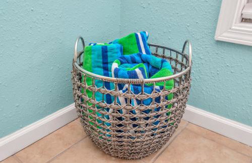 Sleep a Group of 7 in this Spacious Galveston Studio - Minutes to Beach! - Foto 17