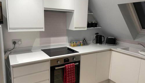 8 Ashton Villa - Photo 4, toaster