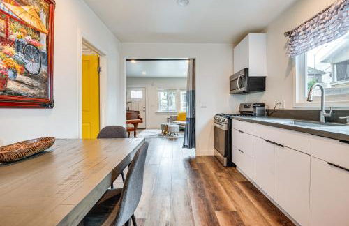 Home 1 Mi to DTLA Room to Work and Relax! - Photo 8