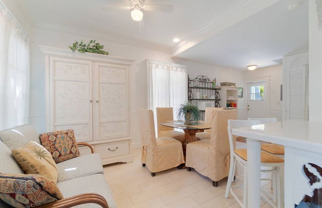 New Live Oak Cottage/beach/downtown/pool/shops/cafés - Foto 8