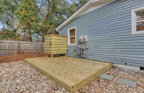 Coastal 3BD Bungalow One Block from Scenic Walkway - Foto 33