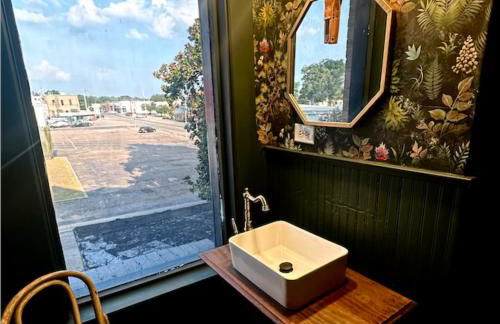 The Bonnet House - Photo 20