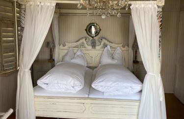 Cafe einzigARTig - Foto 2