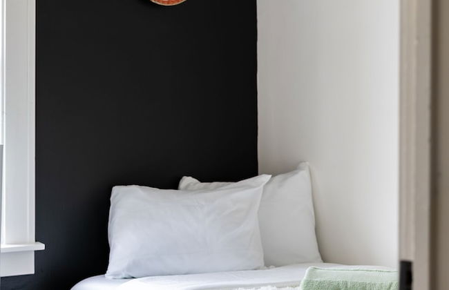 Prime Location Top Rated Clean Parking Free - Foto 57