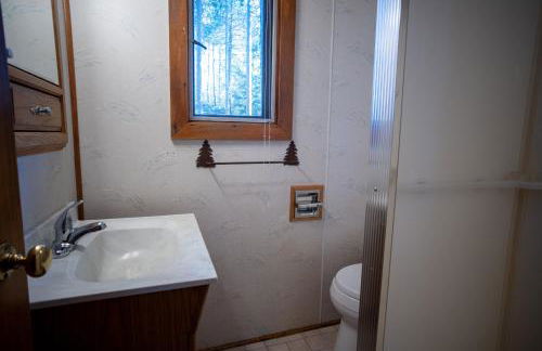 Honeymoon Cabin - One Bed Retreat - Parking - Netflix CB07 - Foto 8