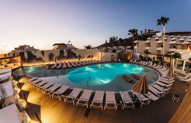 Ohasis Boutique Suites - Photo 48