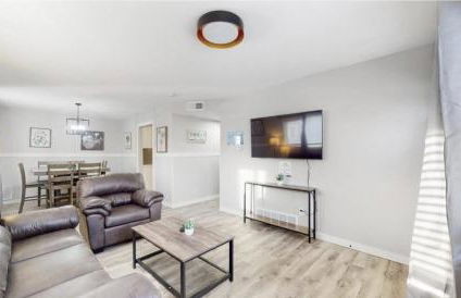 Modern Family Home with Three King Beds Near VA & Anschutz - Foto 2