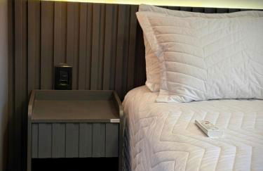 Flat moderno e confortável - excelente localização - Foto 20