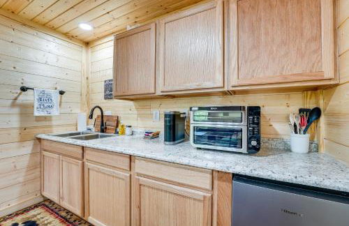 Charming Cabin Near Roaring River State Park! - Foto 13