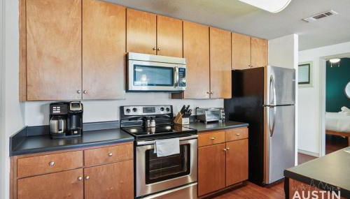 Stylish 4BR with Smart TV and Free Garage Parking - Foto 5