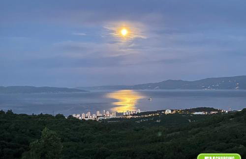 TERRA MAGICA DELUXE Apartment Or Room with Free Parking, Terrace and Sea View - Foto 1