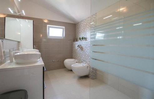 Beautiful Home In Kamen Most - Foto 32