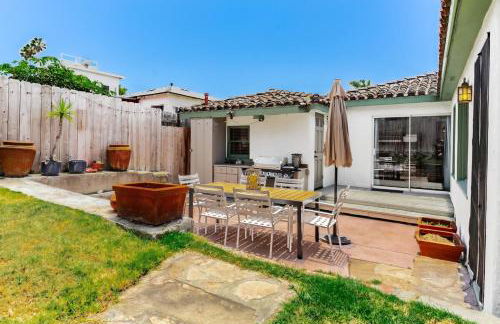 2BR-2 mins to Ocean-Sleeps 8-Pets - Photo 11