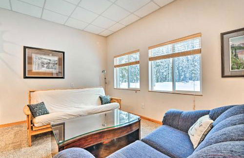 Peaceful Mountain-View Home - Walk to Kenai Lake! - Foto 7