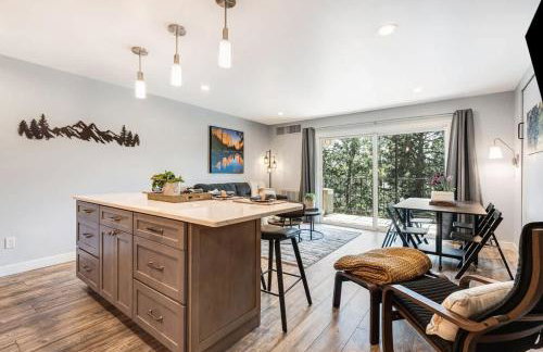 Gorgeous Condo With River View - Pool and Hot Tub - Foto 25