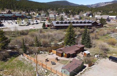 Thorpe On The Water. Creekside Nederland Cabin. - Foto 45